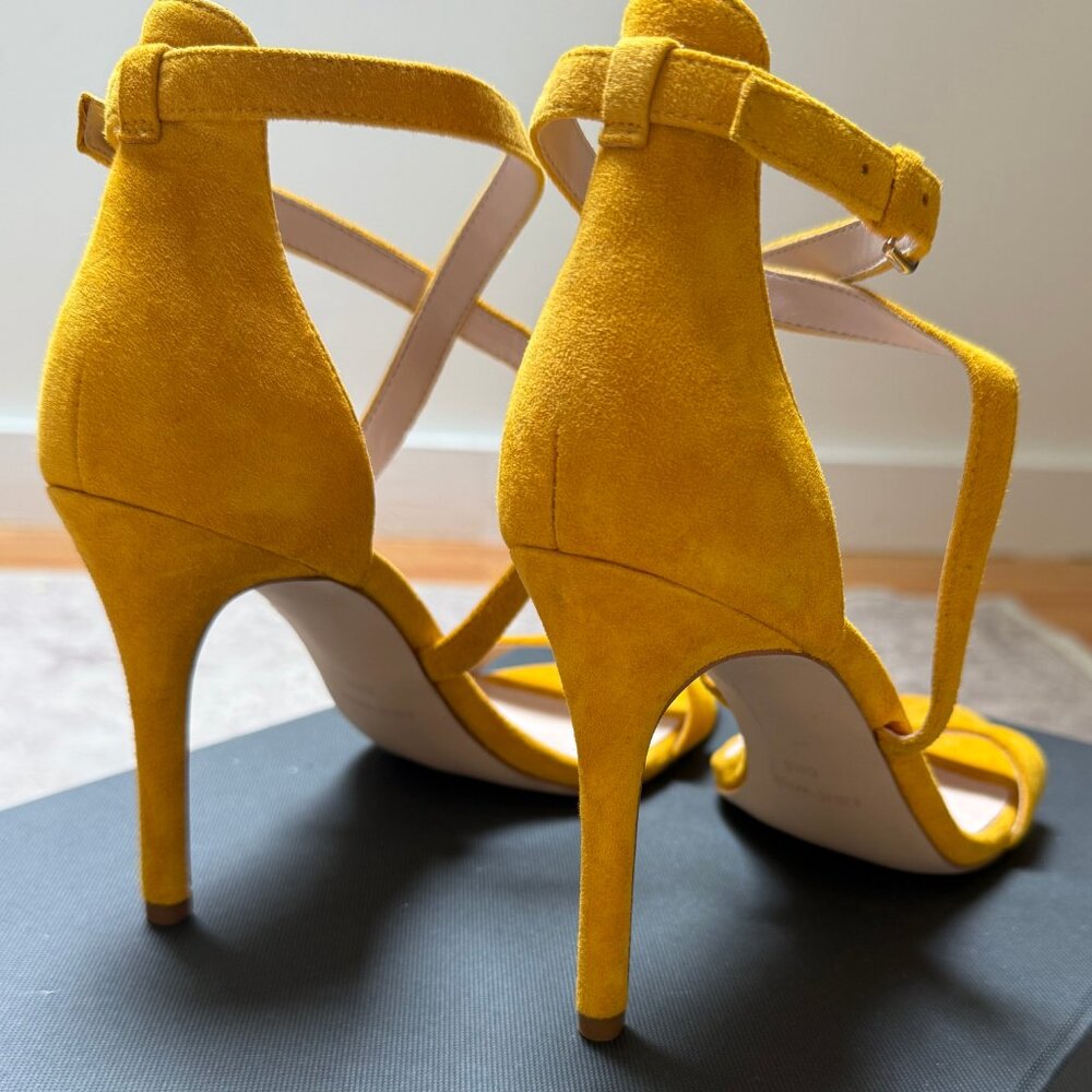 NWOT - Nine West Yellow Suede Strappy Heels – Perfect for Summer - Picture 5 of 7